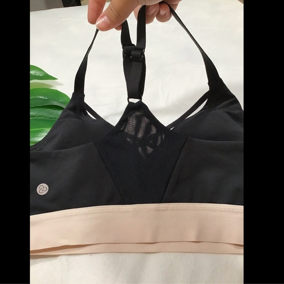 NEW Zella Sneak Peek‎ Sports Bra in Black/Cream [SZ XS ] - Picture 7 of 8